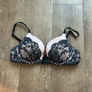 Victoria’s Secret Very Sexy Plunge